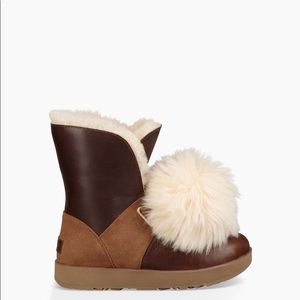UGG WOMEN'S ISLEY WATERPROOF BOOT CHESTNUT